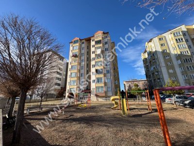 SİVAS GMT EMLAK'TAN ASYAKENTSİTESİ SATILIK 7.KAT 3+1 UYGUN DAİRE