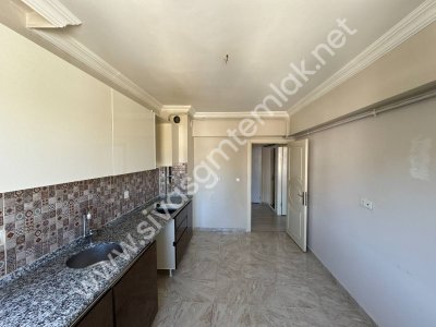 SİVAS GMT EMLAK'TAN ÇİÇEKLİMAH SATILIK FULL YAPI 2+1 UYGUN DAİRE
