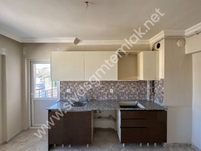 SİVAS GMT EMLAK'TAN ÇİÇEKLİMAH SATILIK FULL YAPI 2+1 UYGUN DAİRE