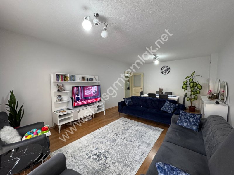 SİVAS GMT EMLAK ÖZBELSANTOKİ SATLIK ARAKAT FULL YAPILI 3+1 DAİRE