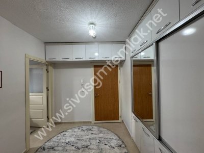 SİVAS GMT EMLAK ÖZBELSANTOKİ SATLIK ARAKAT FULL YAPILI 3+1 DAİRE