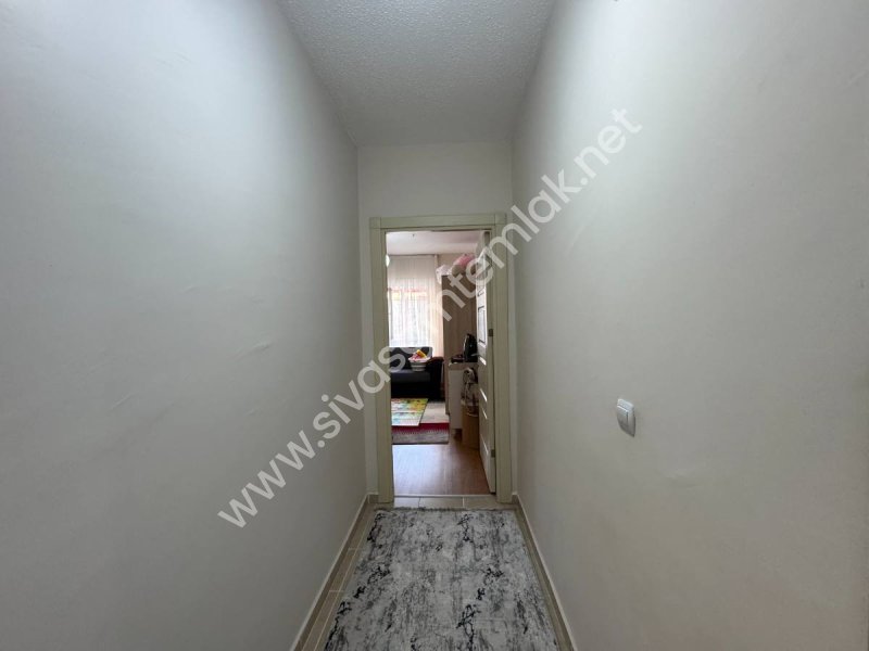 SİVAS GMT EMLAK ÖZBELSANTOKİ SATLIK ARAKAT FULL YAPILI 3+1 DAİRE