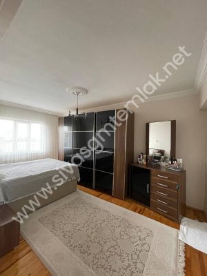 SİVAS GMT EMLAK'TAN AKADEMİ KENT SİTESİ SATILIK ARAKAT 3+1 DAİRE