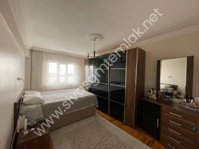 SİVAS GMT EMLAK'TAN AKADEMİ KENT SİTESİ SATILIK ARAKAT 3+1 DAİRE