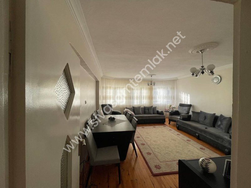 SİVAS GMT EMLAK'TAN AKADEMİ KENT SİTESİ SATILIK ARAKAT 3+1 DAİRE