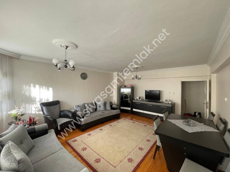 SİVAS GMT EMLAK'TAN AKADEMİ KENT SİTESİ SATILIK ARAKAT 3+1 DAİRE