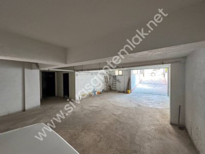 SİVAS GMT EMLAK'TAN İSTİKLALMAHALLESİ SATLIK 3.KATLI KOMPLE BİNA