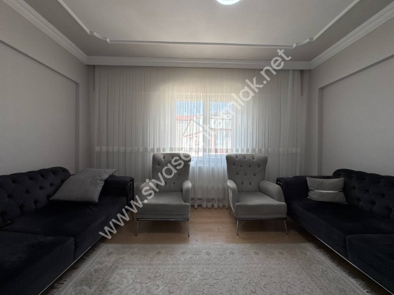 SİVAS GMT EMLAK'TAN HUZUR MAH ANACADDE SATILIK 5+1 DUBLEKS DAİRE