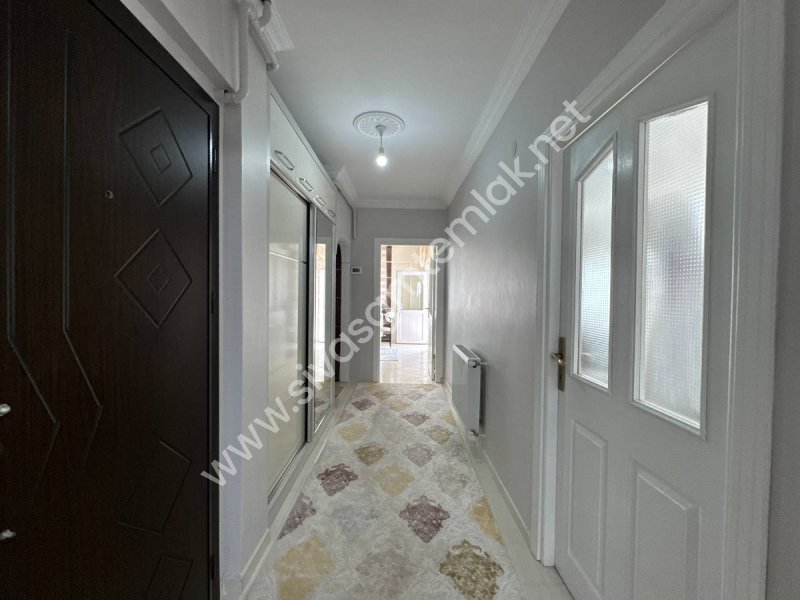SİVAS GMT EMLAK'TAN HUZUR MAH ANACADDE SATILIK 5+1 DUBLEKS DAİRE