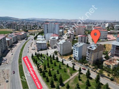 SİVAS GMT EMLAK'TAN HUZUR MAH ANACADDE SATILIK 5+1 DUBLEKS DAİRE