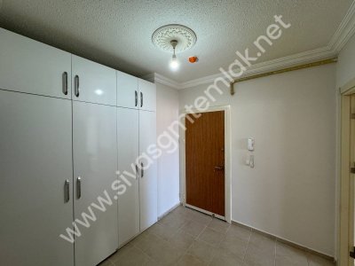 SİVAS GMT EMLAK'TAN ÖZBELSAN TOKİ KONUTLARINDA 3+1 KİRALIK DAİRE