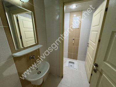 SİVAS GMT EMLAK'TAN ÖZBELSAN TOKİ KONUTLARINDA 3+1 KİRALIK DAİRE