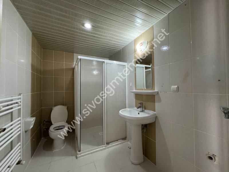 SİVAS GMT EMLAK'TAN ÖZBELSAN TOKİ KONUTLARINDA 3+1 KİRALIK DAİRE