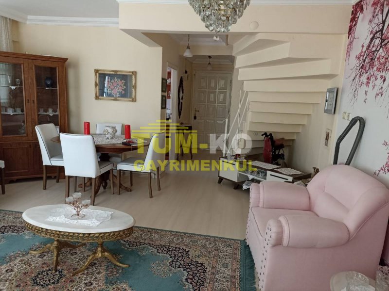 Silivri Klassis Otel Civarında Satılık Müstakil Villa