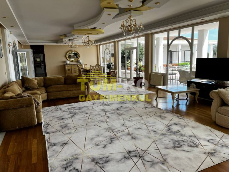 Silivri Kavaklı da satılık Müstakil bahçeli villa