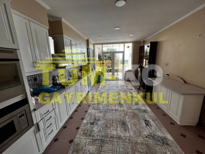 Silivri Kavaklı da satılık Müstakil bahçeli villa