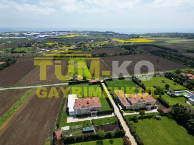 Silivri Kavaklı da satılık Müstakil bahçeli villa