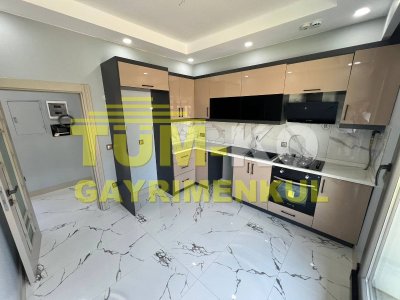 Silivri Kavaklı'da site içerisinde müstakil havuzlu villa