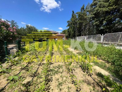 Silivri Kavaklı merkezde 3000m2 arsa içerisinde satılık villa