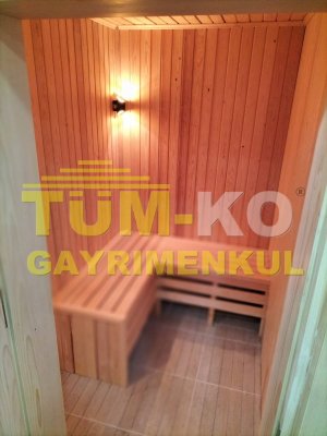 Silivri Selimpaşa Mah. Butik Sitede Satılık Havuzlu Villa