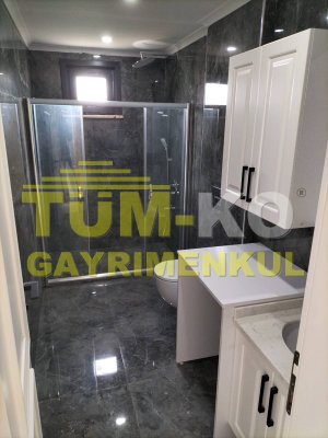 Silivri Selimpaşa Mah. Butik Sitede Satılık Havuzlu Villa