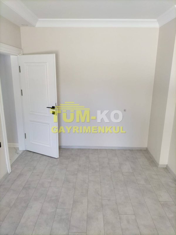 Silivri Selimpaşa Mah. Butik Sitede Satılık Havuzlu Villa