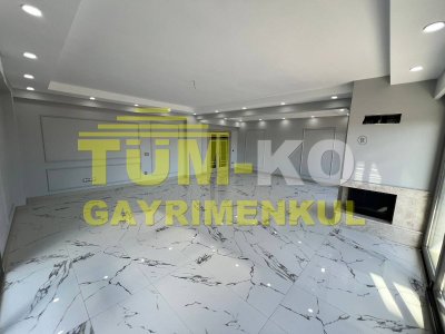 Silivri Kavaklı'da 1000m2 Arsalı Müstakil villa