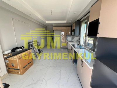 Silivri Kavaklı'da 1000m2 Arsalı Müstakil villa