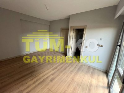 Silivri Kavaklı'da 1000m2 Arsalı Müstakil villa