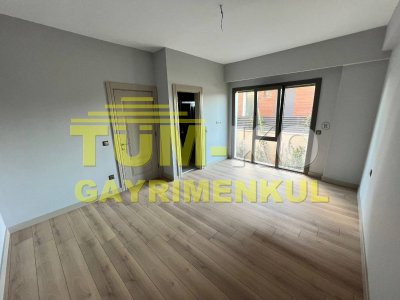 Silivri Kavaklı'da 1000m2 Arsalı Müstakil villa