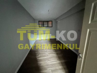 Silivri Kavaklı'da 1000m2 Arsalı Müstakil villa