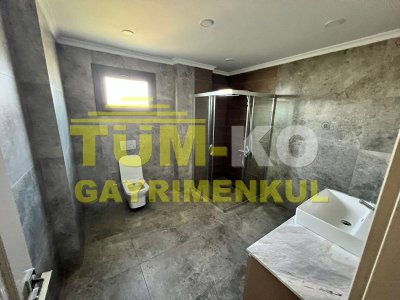 Silivri Kavaklı'da 1000m2 Arsalı Müstakil villa