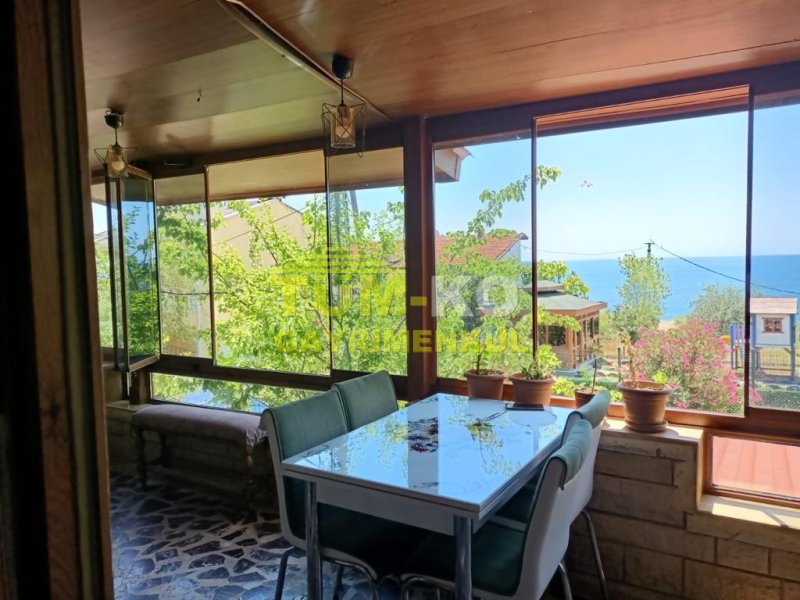 Silivri Selimpaşa Araptepe Mevkii Deniz Manzaralı Villa