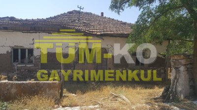 Salda Gölüne 3,5km Mesafede Satılık Köy Evi