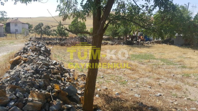 Salda Gölüne 3,5km Mesafede Satılık Köy Evi