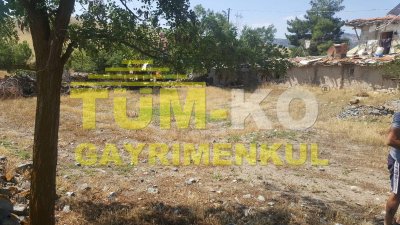 Salda Gölüne 3,5km Mesafede Satılık Köy Evi