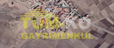 Salda Gölüne 3,5km Mesafede Satılık Köy Evi