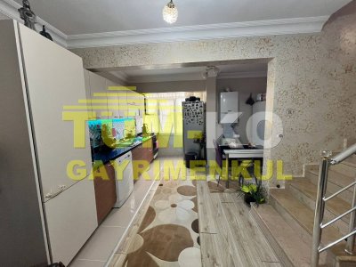 Silivri Cumhuriyet Mahallesinde Satılık Masrafsız Müstakil ev 