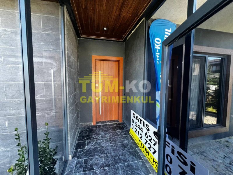 Silivri Kavaklı Merkeze Yürüme mesafesi Satılık villa