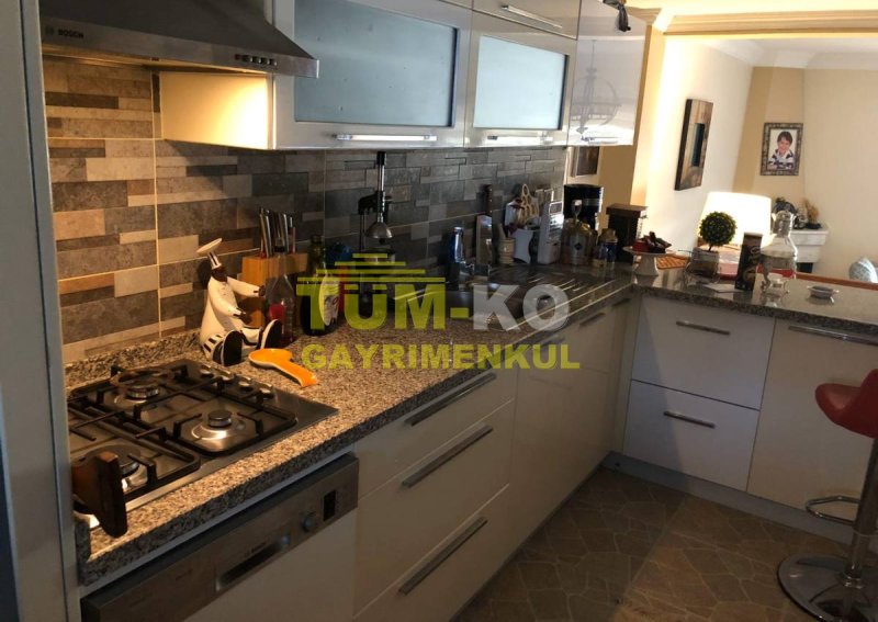 Silivri Cumhuriyet Mah. Kapanmaz Deniz manzaralı Satılık Villa