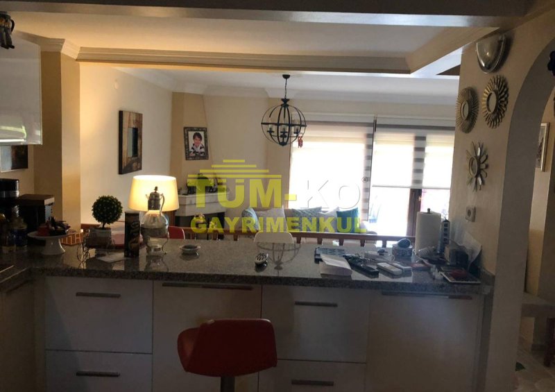 Silivri Cumhuriyet Mah. Kapanmaz Deniz manzaralı Satılık Villa