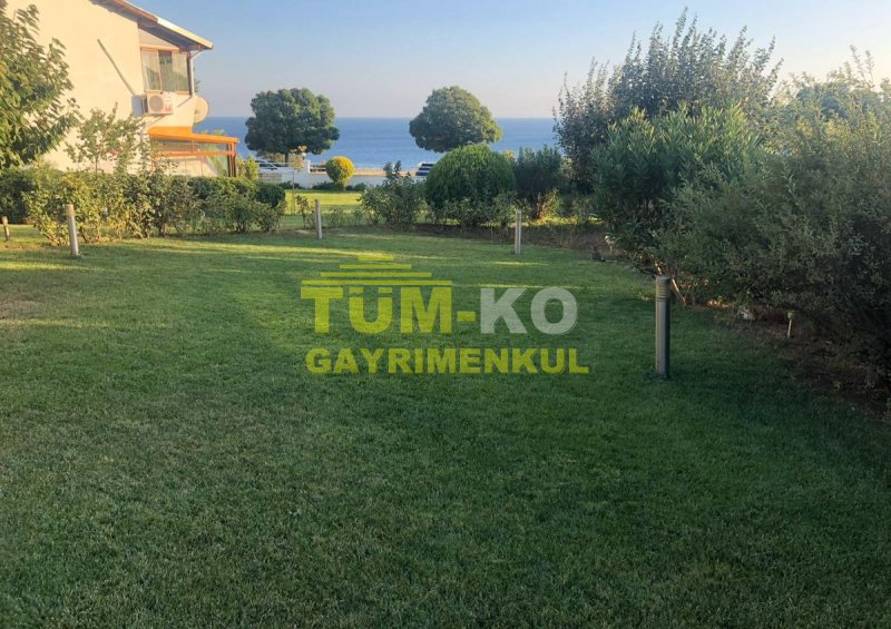 Silivri Cumhuriyet Mah. Kapanmaz Deniz manzaralı Satılık Villa