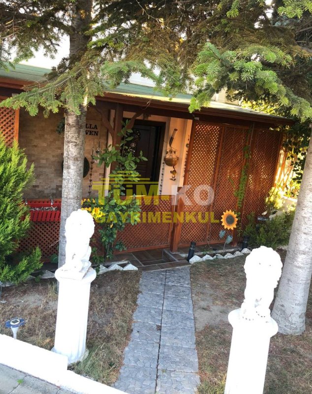 Silivri Cumhuriyet Mah. Kapanmaz Deniz manzaralı Satılık Villa
