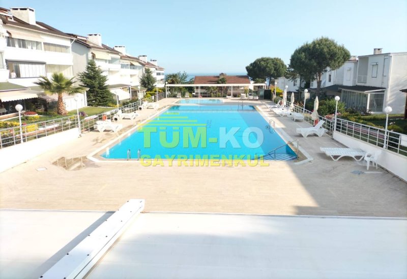 Silivri Cumhuriyet Mah. Kapanmaz Deniz manzaralı Satılık Villa