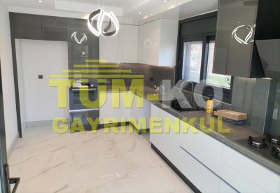 Silivri Klasis Otel Bölgesinde Satılık Müstakil Sıfır Villa