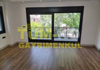 Silivri Klasis Otel Bölgesinde Satılık Müstakil Sıfır Villa