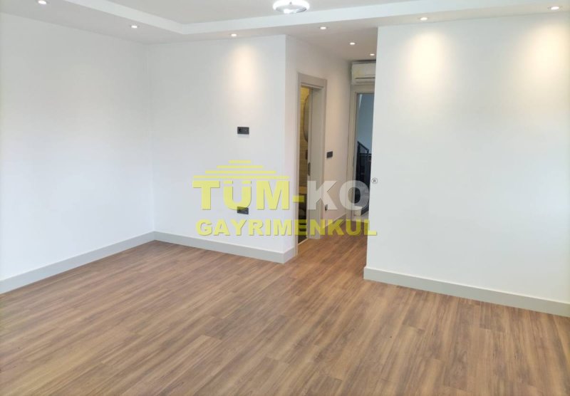 Silivri Klasis Otel Bölgesinde Satılık Müstakil Sıfır Villa