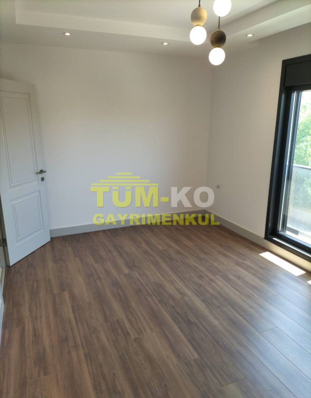 Silivri Klasis Otel Bölgesinde Satılık Müstakil Sıfır Villa