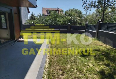 Silivri Klasis Otel Bölgesinde Satılık Müstakil Sıfır Villa