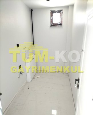Silivri Selimpaşa'da Satılık Müstakil Havuzlu Sıfır Villa